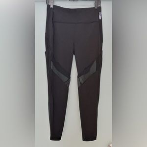 Lululemon black workout pants size 10